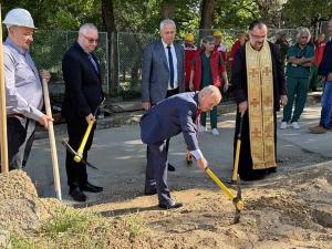 първа копка на нов Спешен медицински център в Сандански